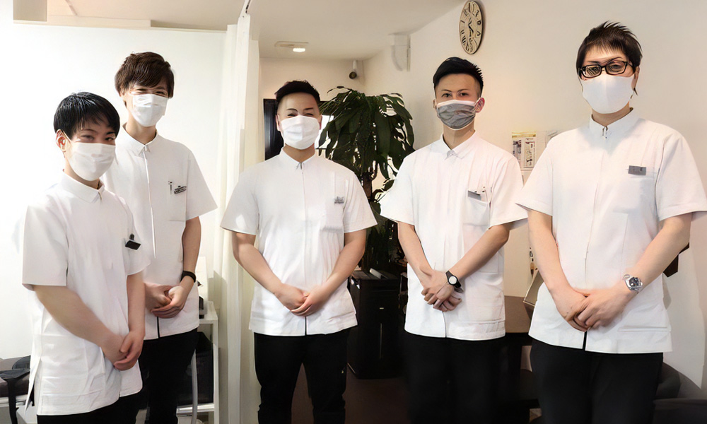 船橋出身スタッフ揃いです